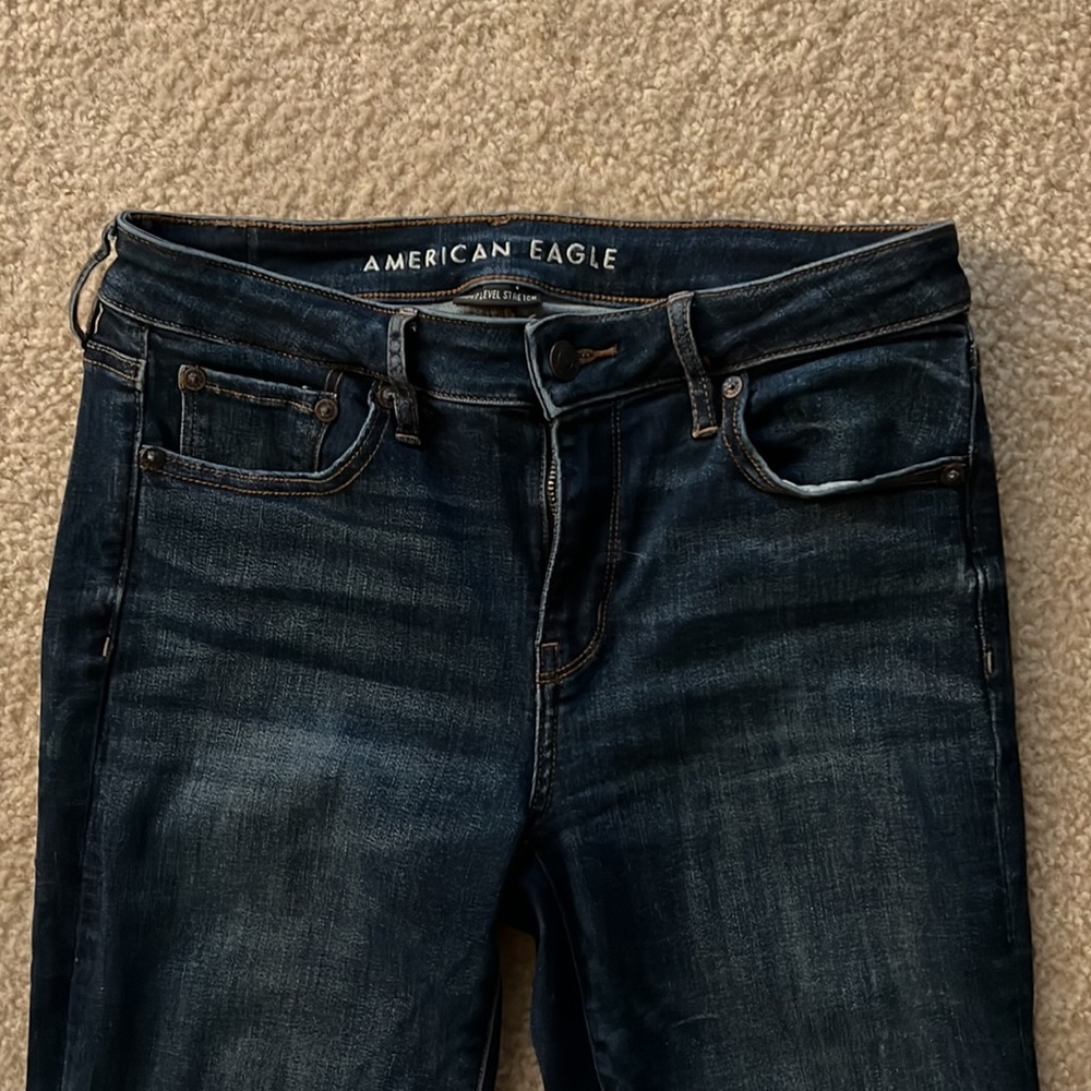 American Eagle Flare Jeans - Picture 2 of 5